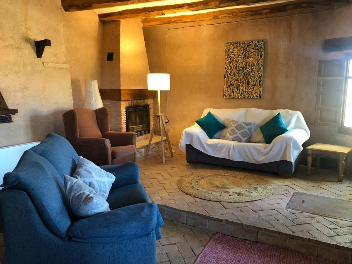 Molino Del Buho Guest House Torre la Carcel Luaran gambar