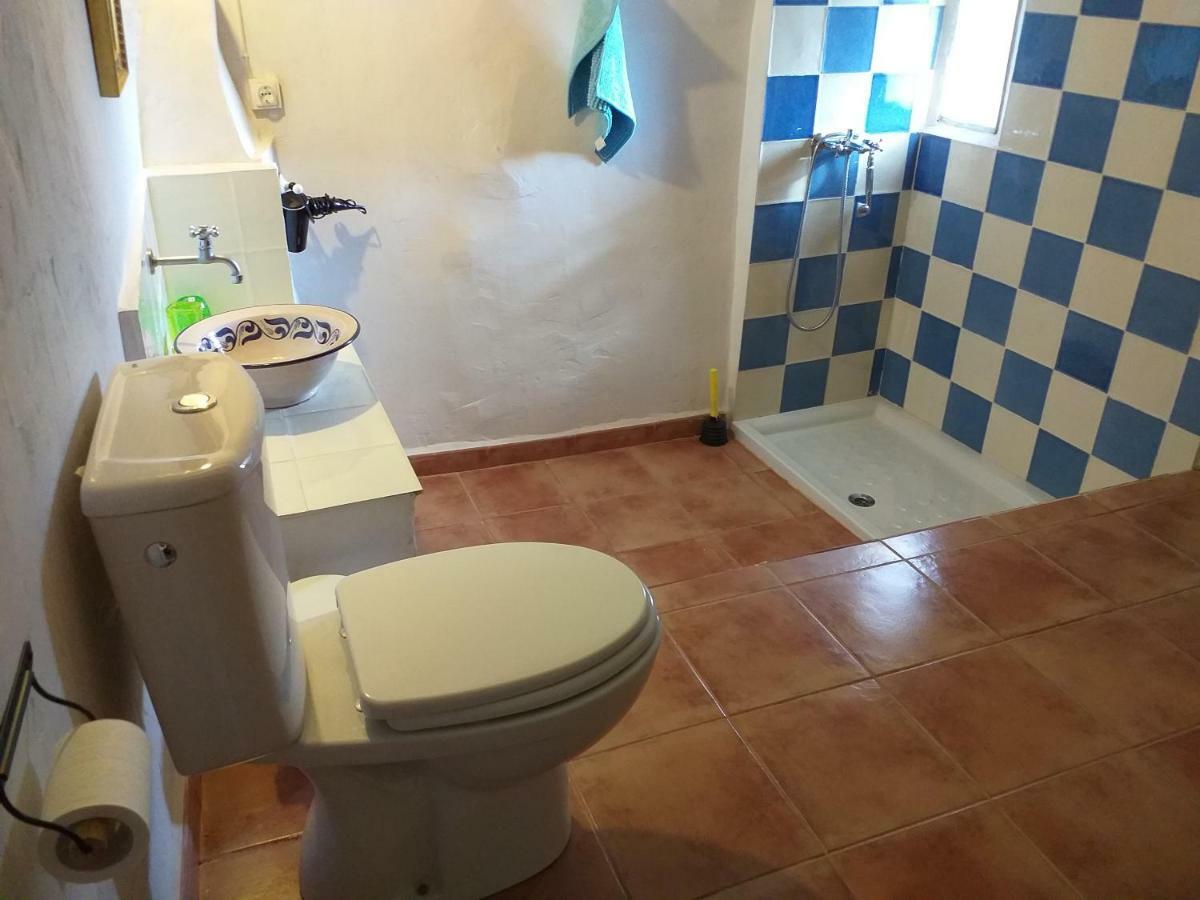 Molino Del Buho Guest House Torre la Carcel Luaran gambar
